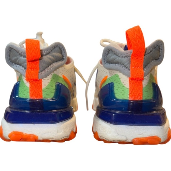 Nike React Vision Hyper Crimson 7.5 - Picture 5 of 8